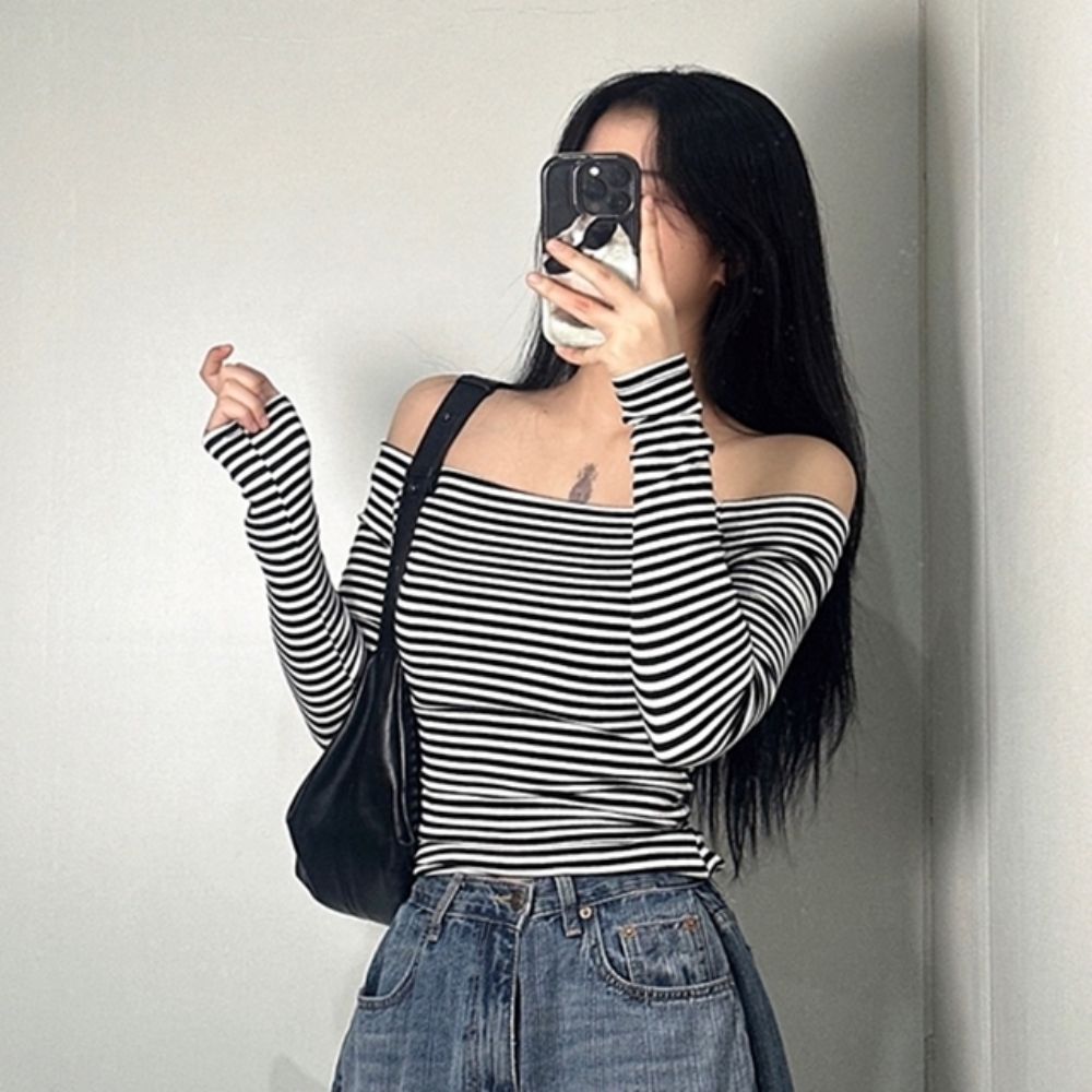 스트라이프티 티셔츠 쫄티 오프숄더 2color