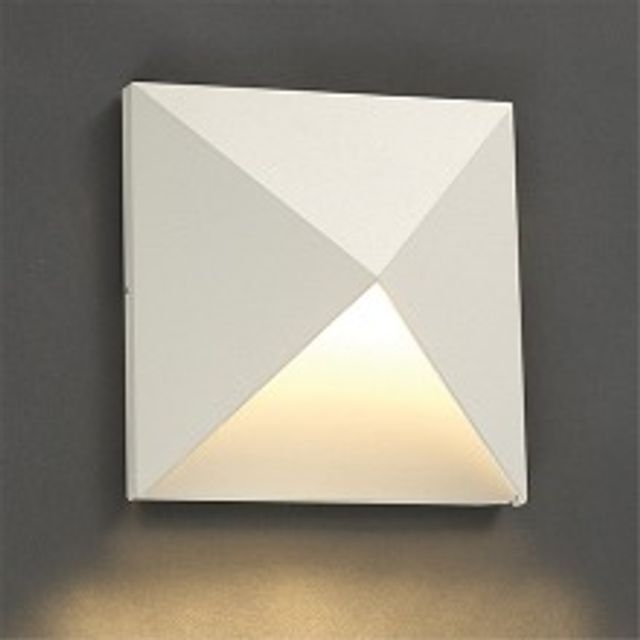 LED 세모 직부 벽등 9W 방수등 외부 베란다 테라스