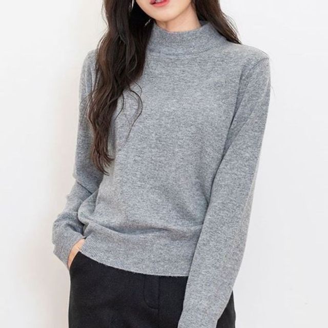 화이트 패션 S 꽈배기 롤업 도톰한 하이넥 루