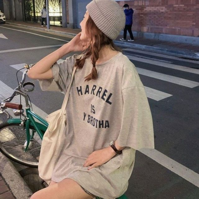 영문 포인트 프린팅 기본 여성 데이 여름 오버핏 반팔