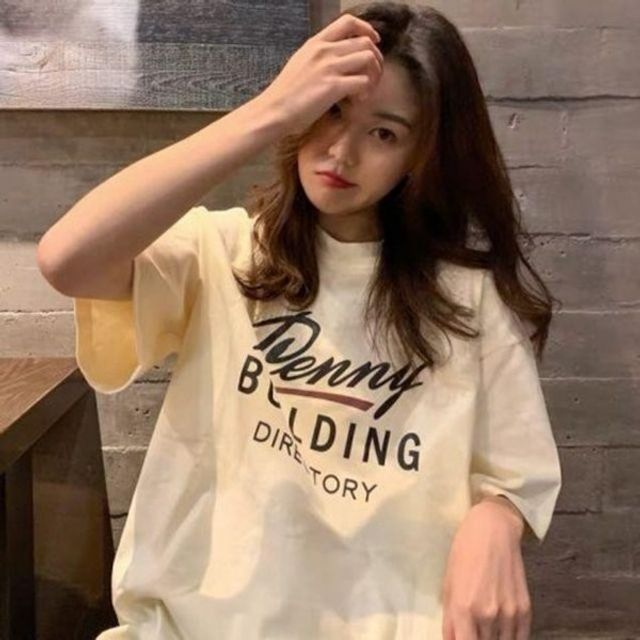 페니 레트로 빌딩 기본 박스 데이 반팔 티셔츠 여성