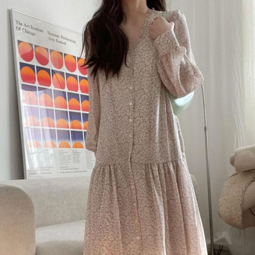 여성 봄 브이넥 셔링 긴팔 롱 원피스 아이보리