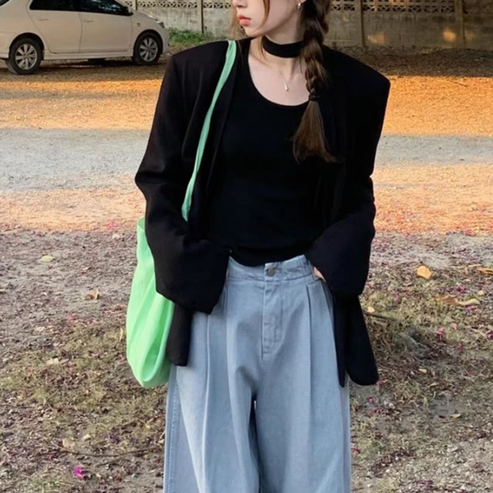 여성 캐주얼룩 데이트룩 오피스룩 머플러 노카라 자켓