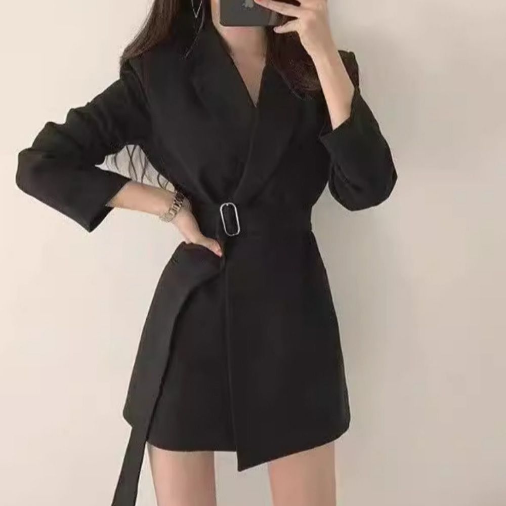 여성 벨트포인트 블레이저 자켓겸용 원피스 오피스룩