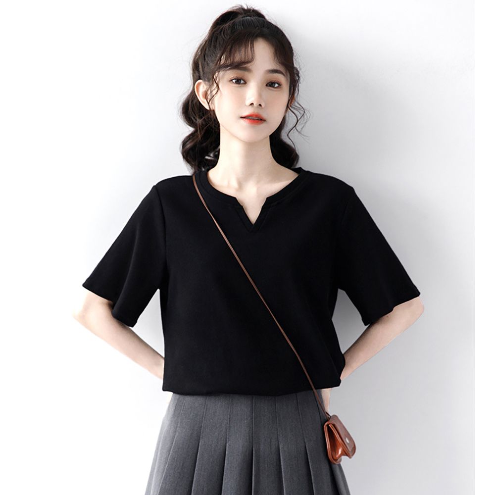 여자 데일리 시원한 여름 심플 블랙 브이넥 티셔츠