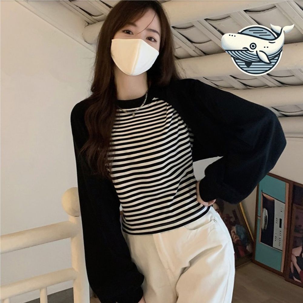 트렌디한 스트라이프 크롭티셔츠 여성 긴팔