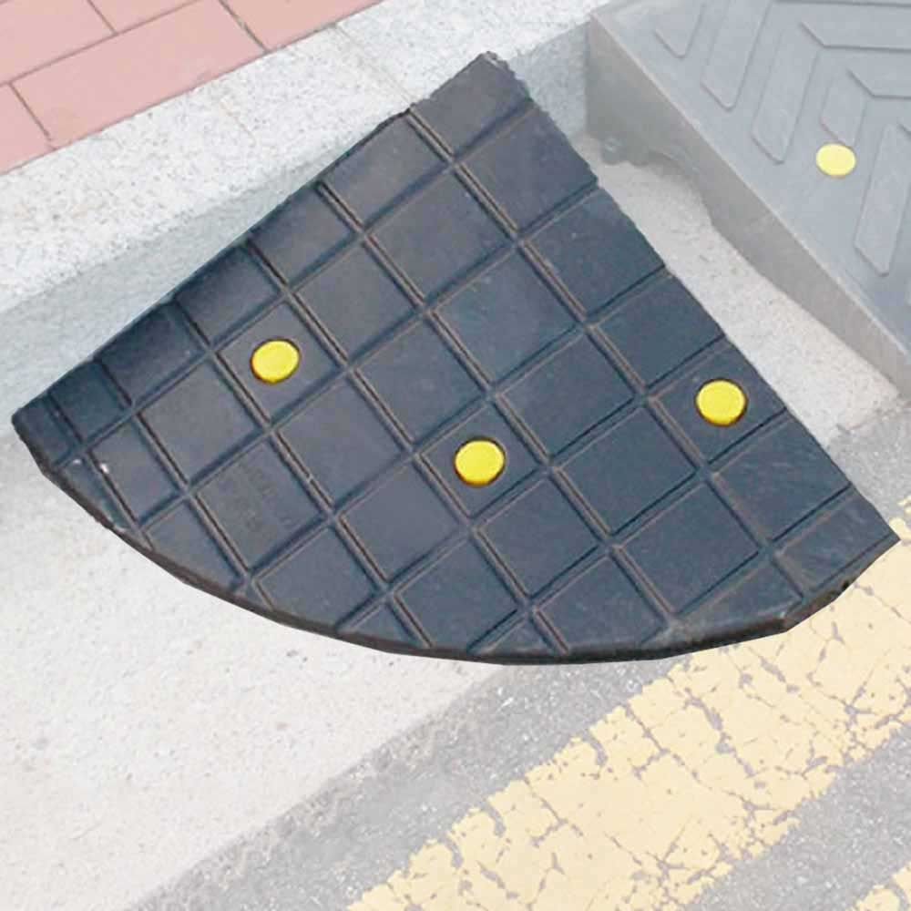 차량 진입판 U자형 날개 1개 한쪽 코너 좌측 우측