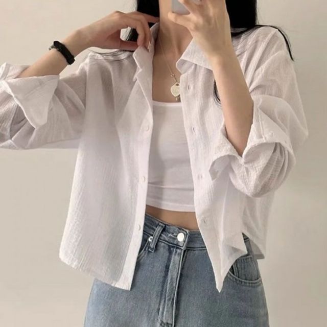 예쁜 여성 파스텔톤 기본 반크롭 데이 스트라이프 단
