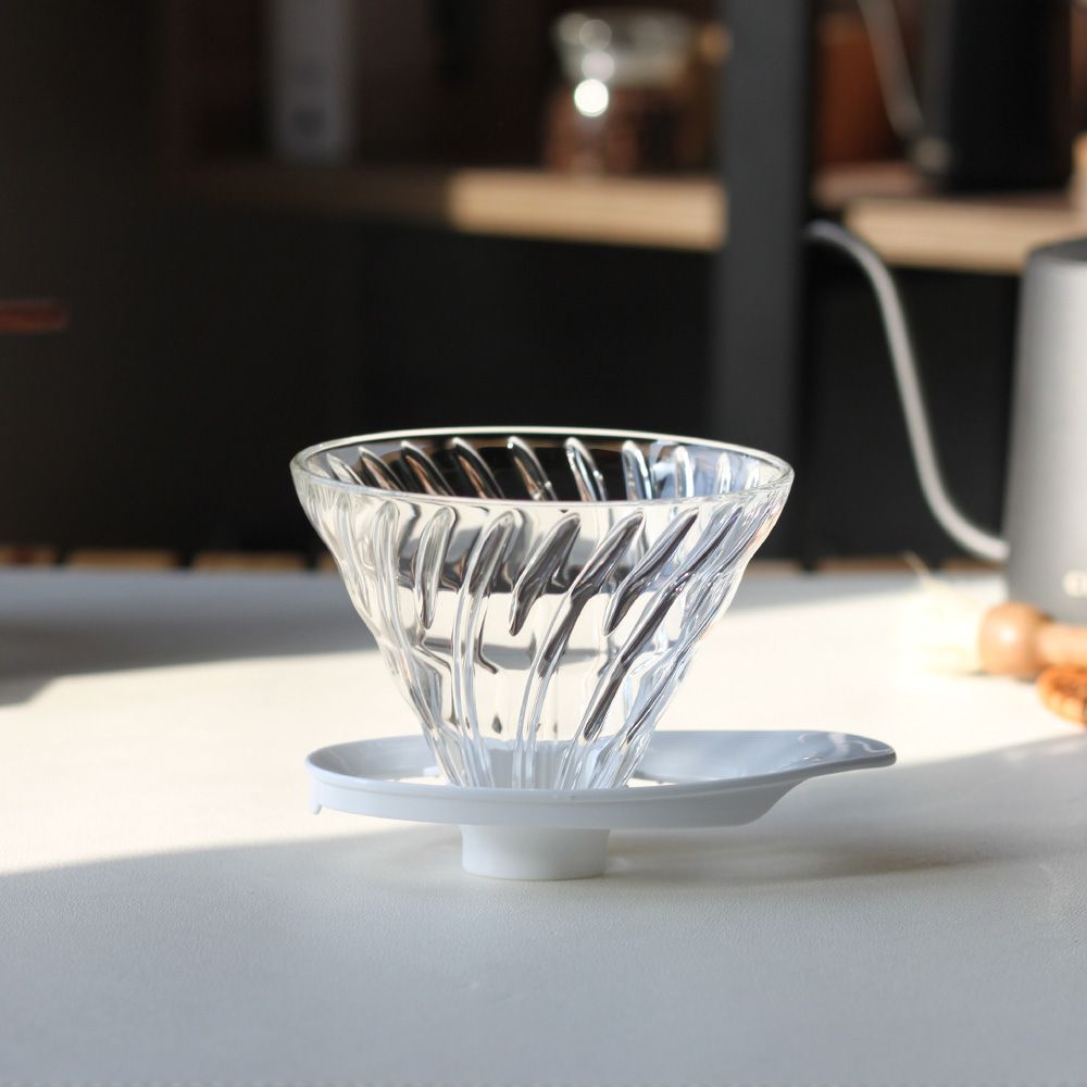 하리오 V60 글라스 커피 드리퍼 VDGR-02W 화이트