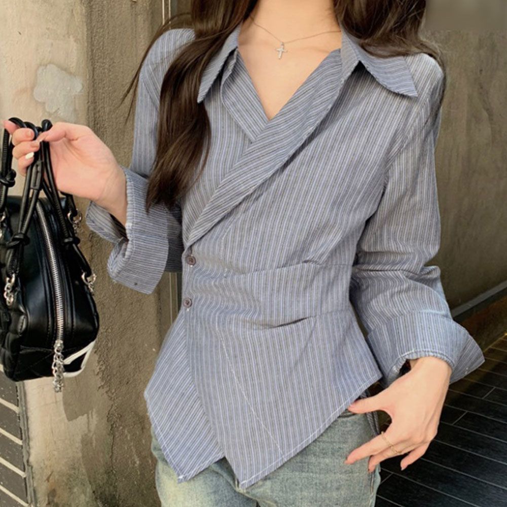 슬림 허리라인 브이넥카라 스트라이프 언발 랩셔츠