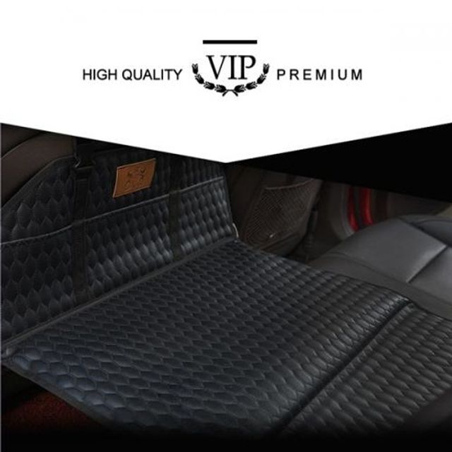 두툼한 엠보쿠션 차량용 놀이방 차박매트