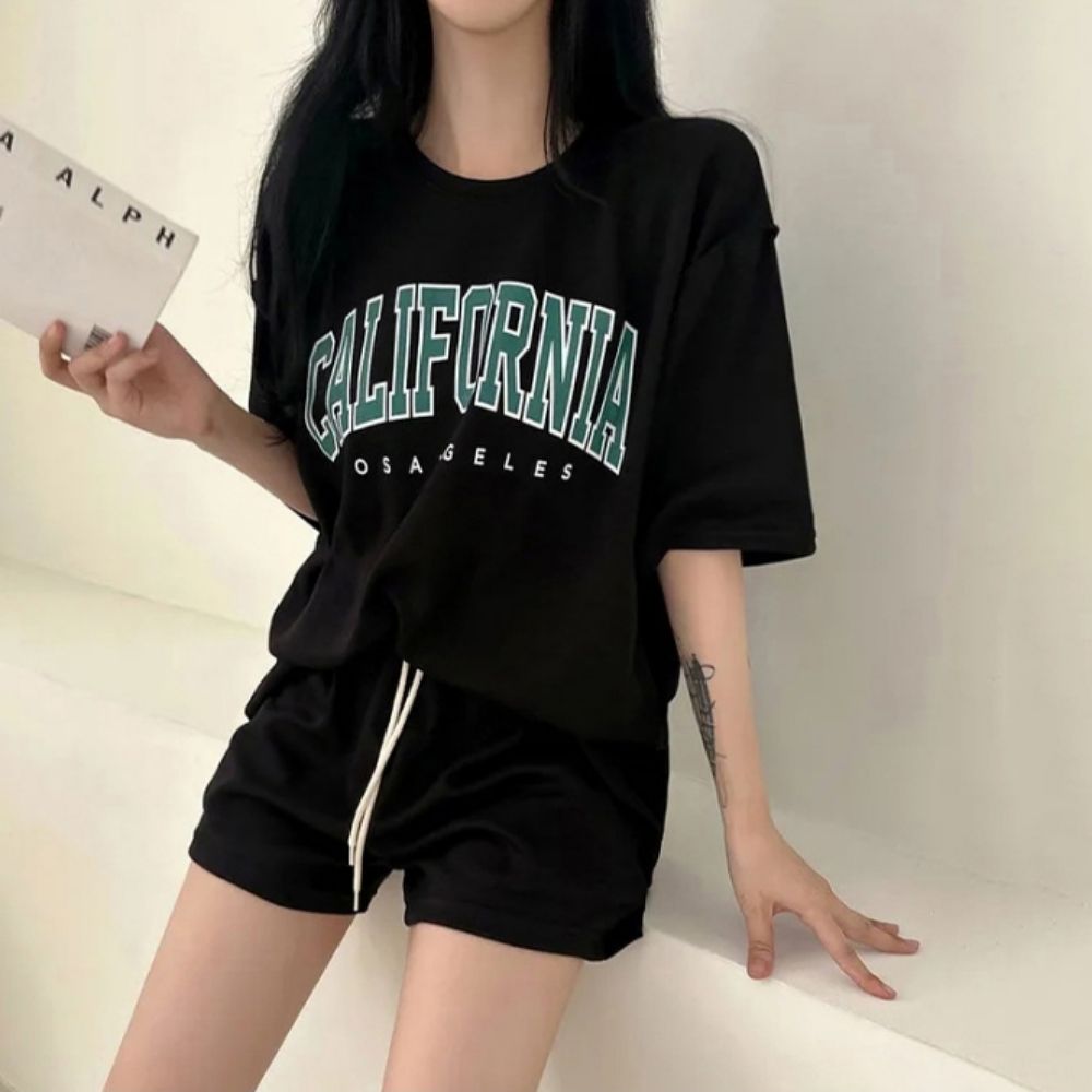 영문레터링 여유핏 데일리룩 여자 반팔 상하의 세트