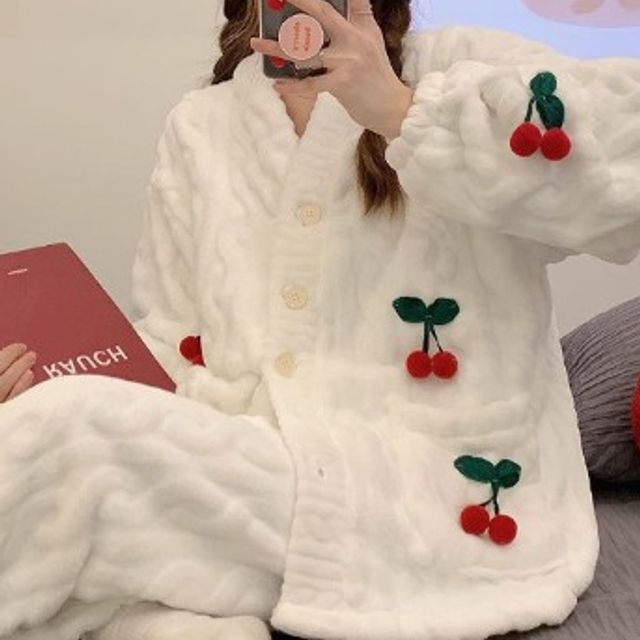 원피스 홈웨어 파자마세트 세트 앵두 투 극세사