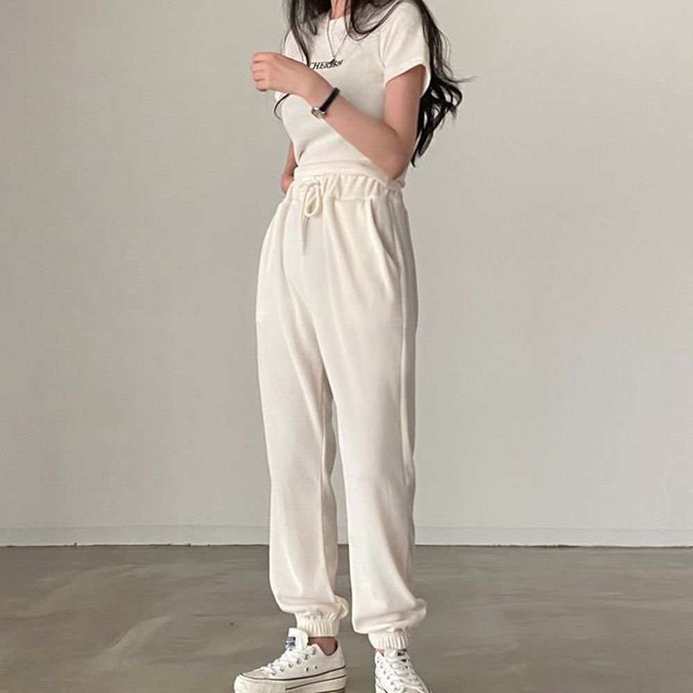 체육복 여성 캠핑룩 긴바지 아노락 바스락 세트