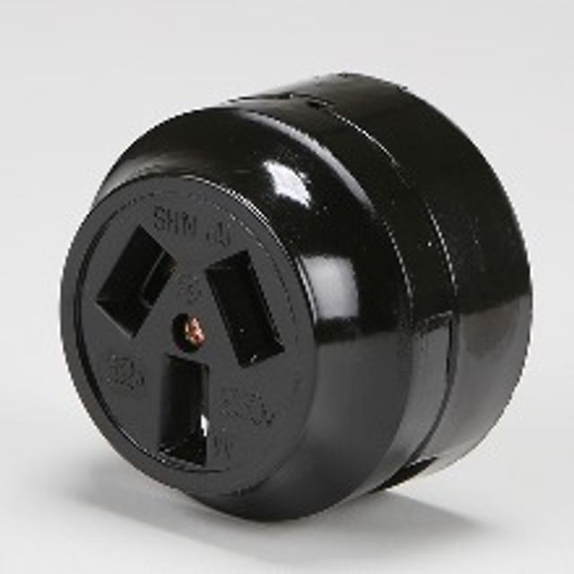 산업용 노출 콘센트 3P 32A 250V SJ-C1331 신주기업