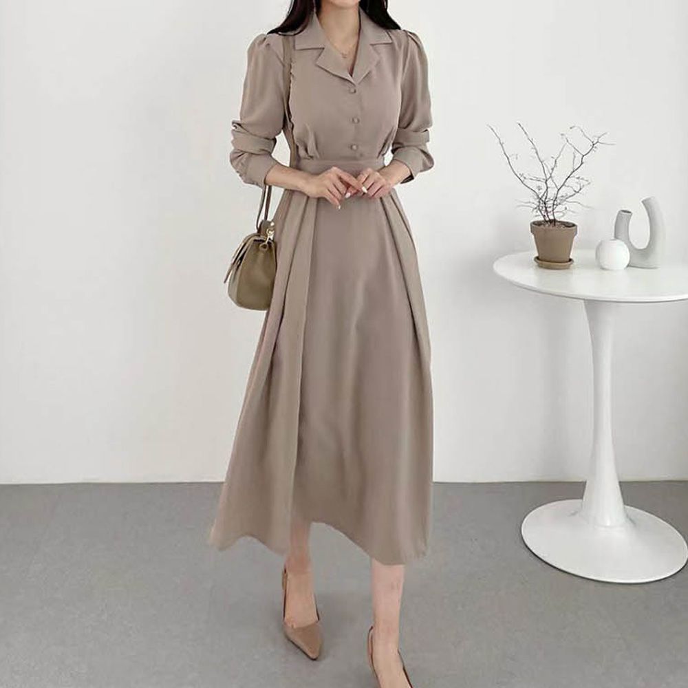 페미닌 브이넥 카라 A라인 원피스 슬림핏 여성 모임룩