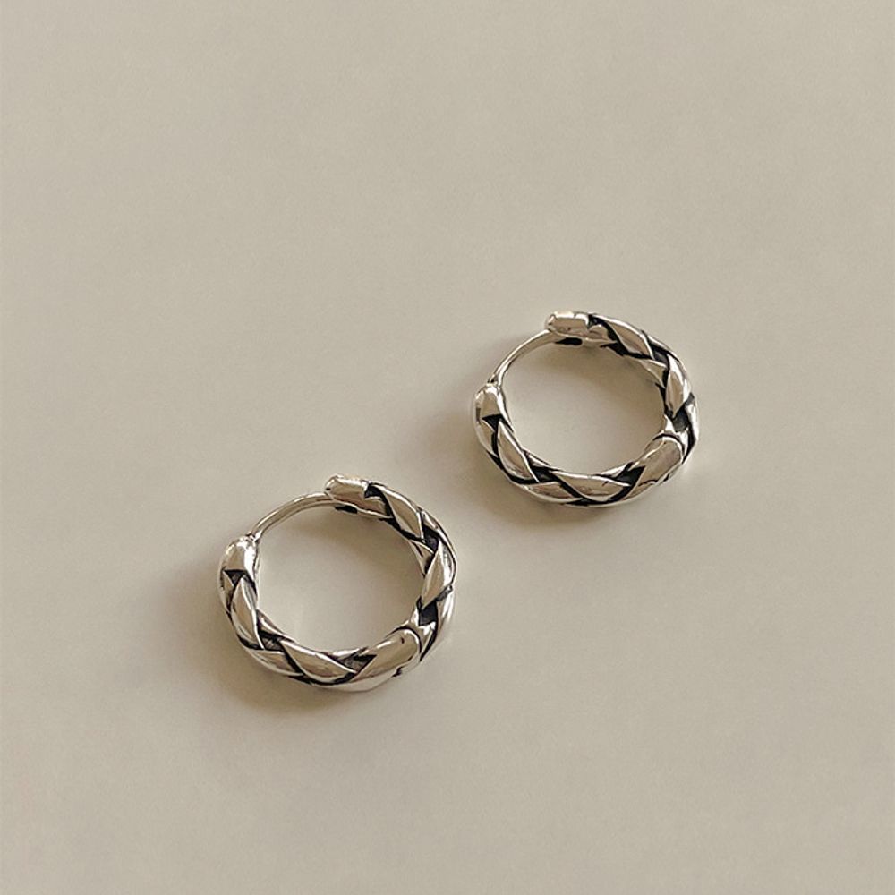 (925 Silver) Neke one touch earrings E 50