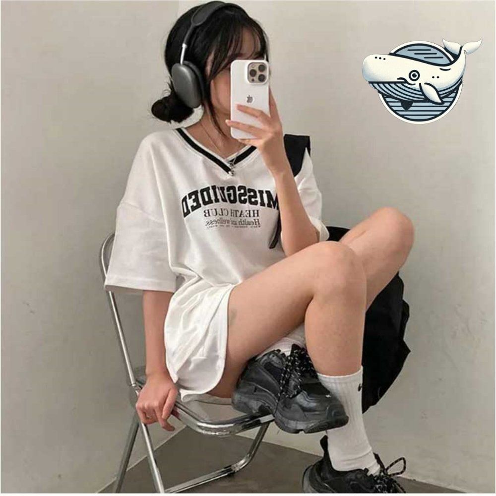 여성 브이넥 반팔 셋업 영문 프린팅 스타일리시