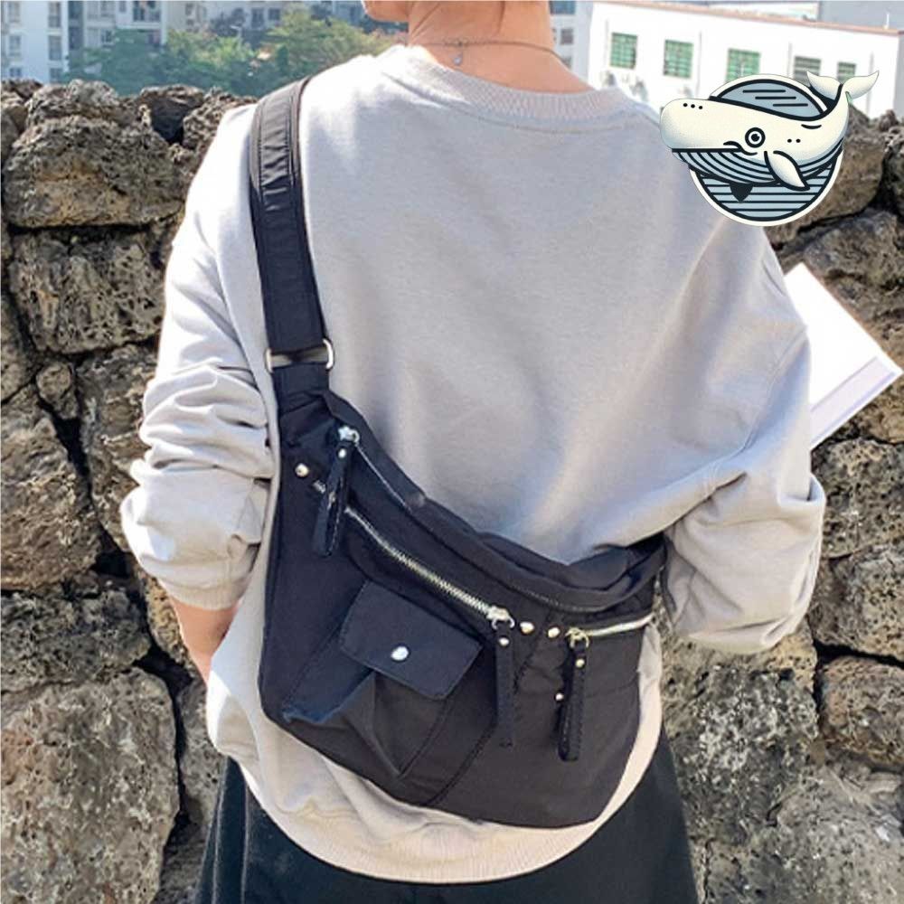 다양한 수납 공간 나일론 숄더백 일상 여행용