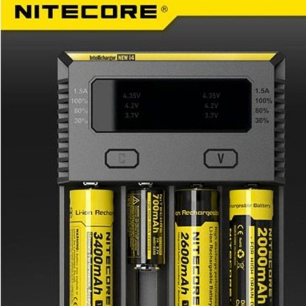 충전속도2배 6기능추가 NITECORE 4구충전기 NEW I4