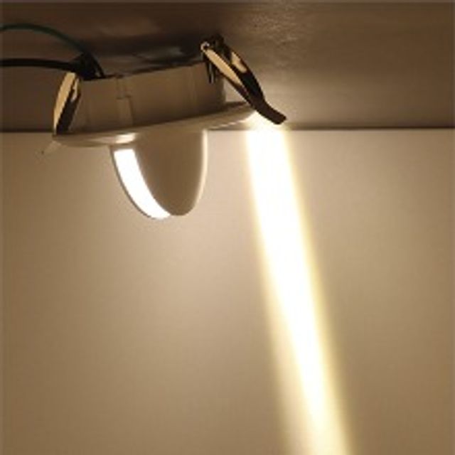 LED 라이너 3인치 프리즘 스포트 반매입 8W 화이트