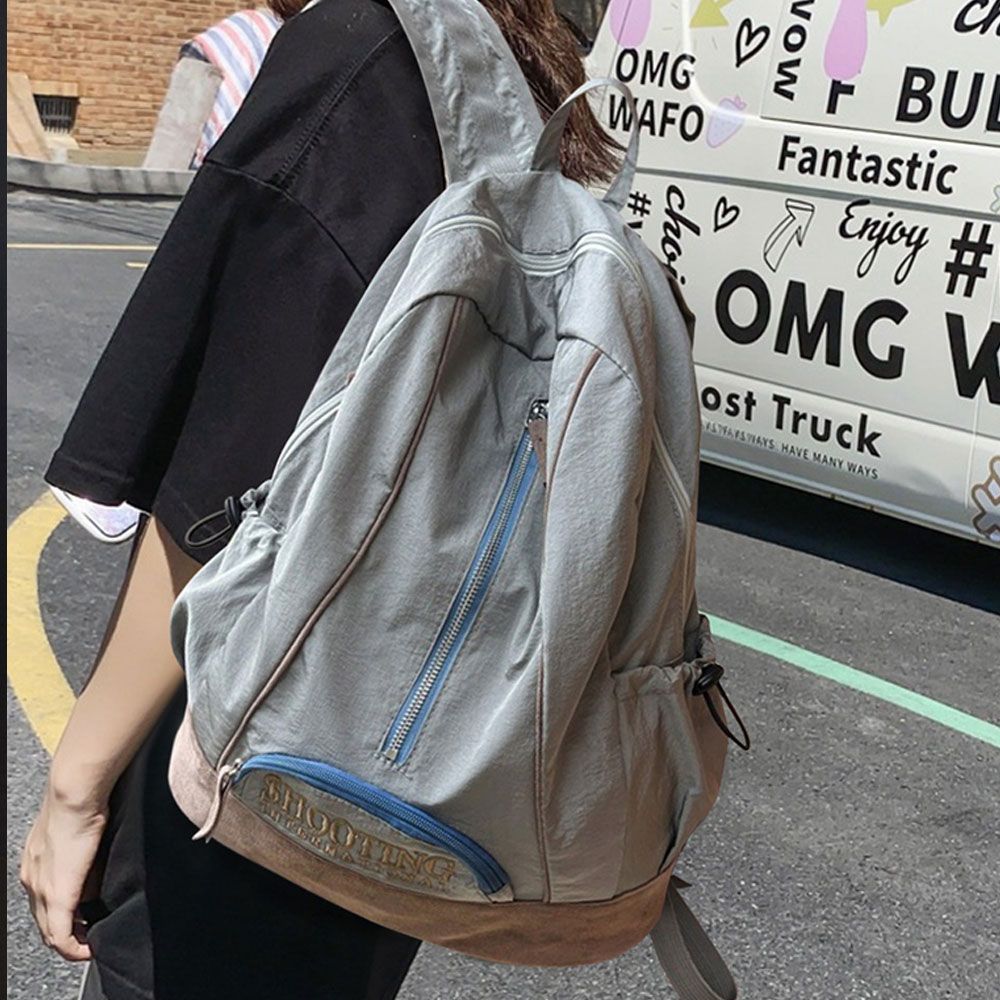 캐주얼 지퍼포켓 경량 유니크 나일론 스웨이드 백팩