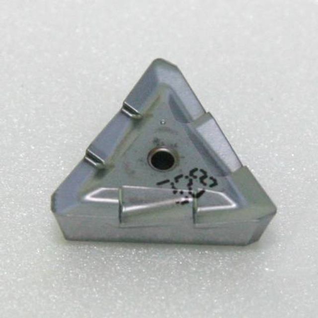 이스카 밀링인서트 TPKR2204PDTR-HS IC328 10EA