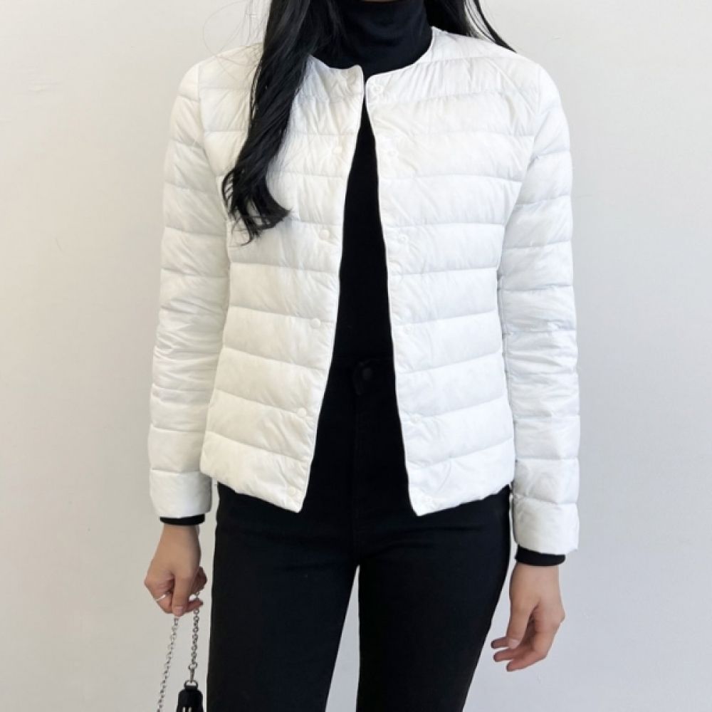 오프 화이트 경량패딩 여자 패등 BAJU 오프