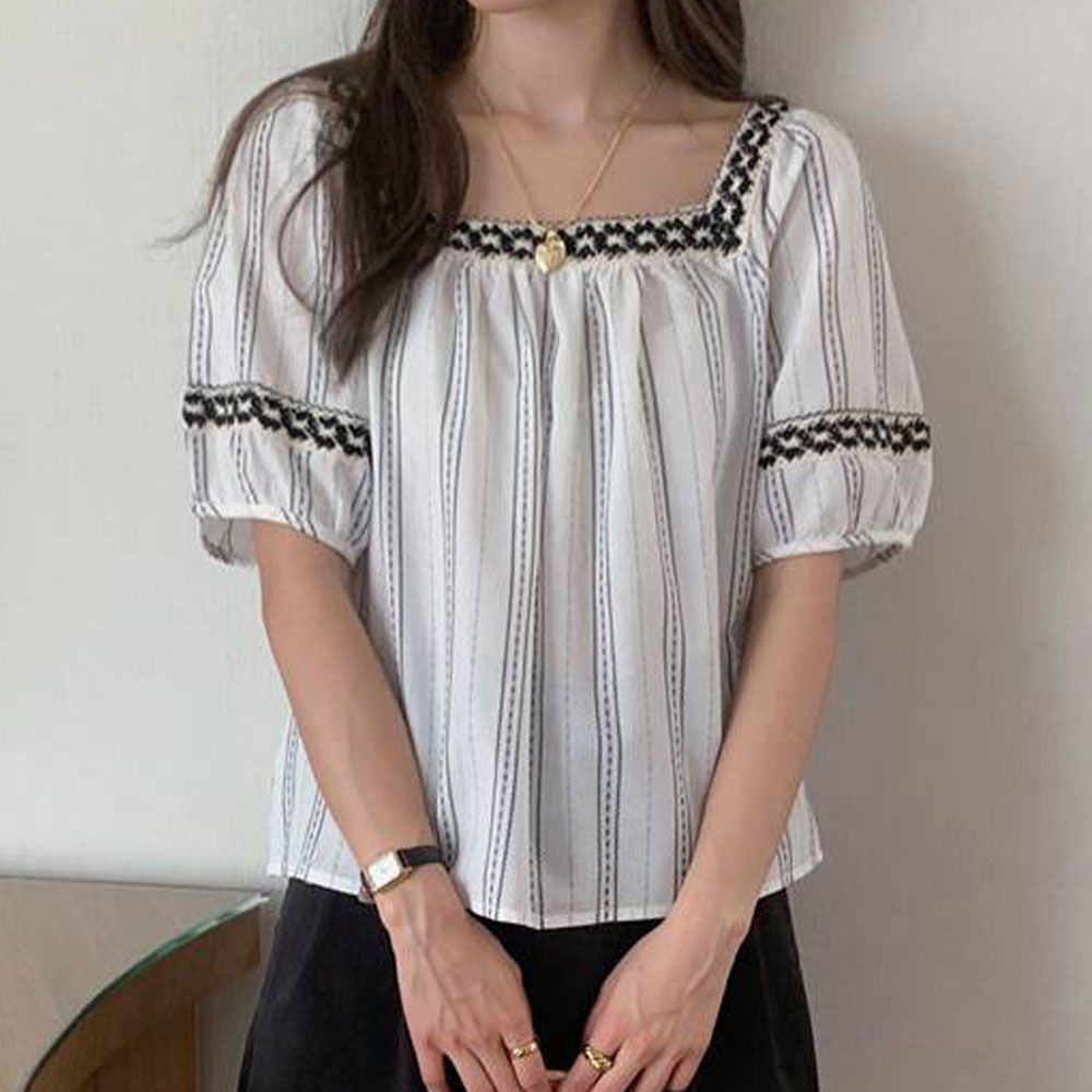 여자 여름 블라우스 스퀘어넥 회사원 데일리 데이트룩