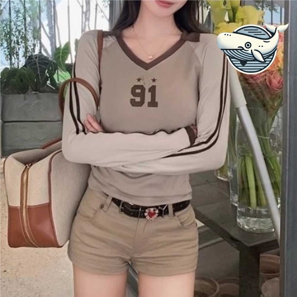 여성 브이넥 슬림핏 티셔츠 배색 패턴 캐주얼