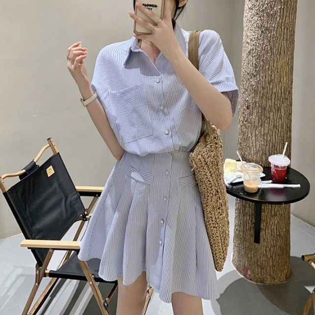 깔끔 여성스러운 스트라이프 플리츠 셔츠 원피스