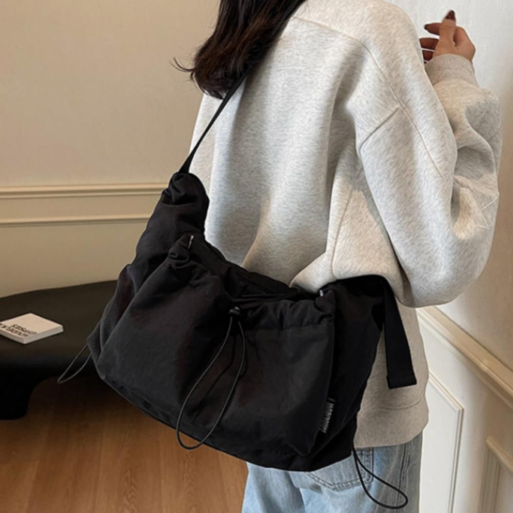 크로스백 가방 여성 조리 여행 데일리 심플 블랙