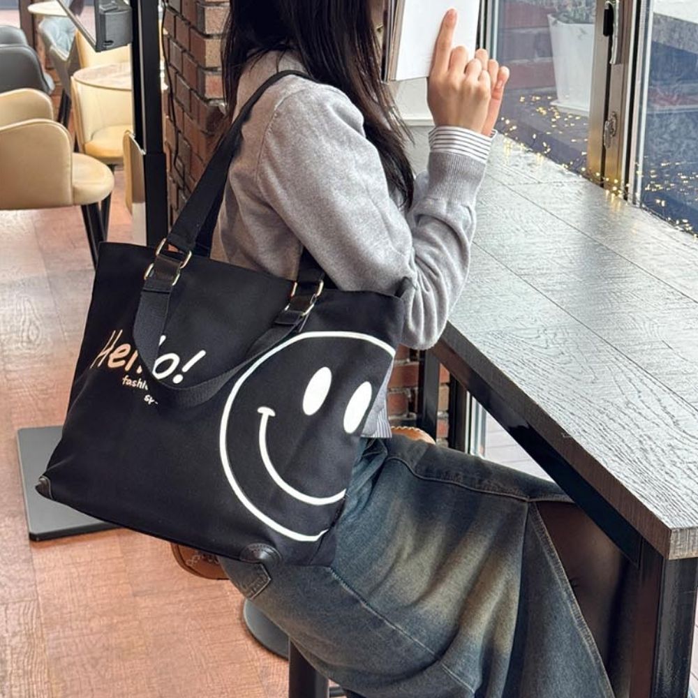 3컬러 캐주얼백 스마일로고 페이스 헬로 튼튼 숄더백