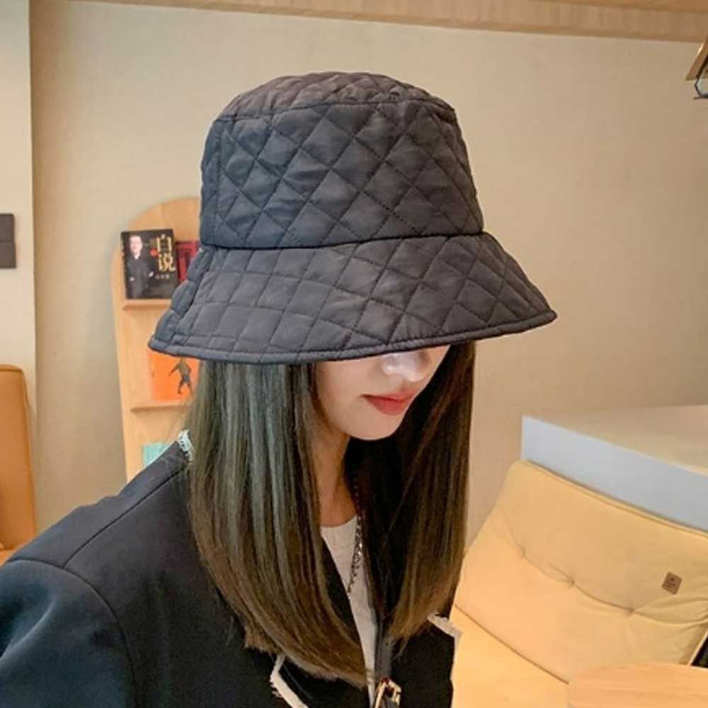 여자 겨울 연예인 모자 외출 코디 누빔 벙거지 버킷햇