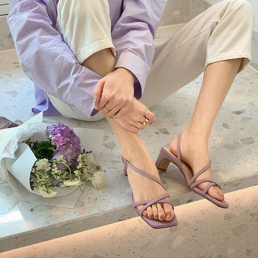 610 여름샌들 스트랩 여성샌들 미들힐