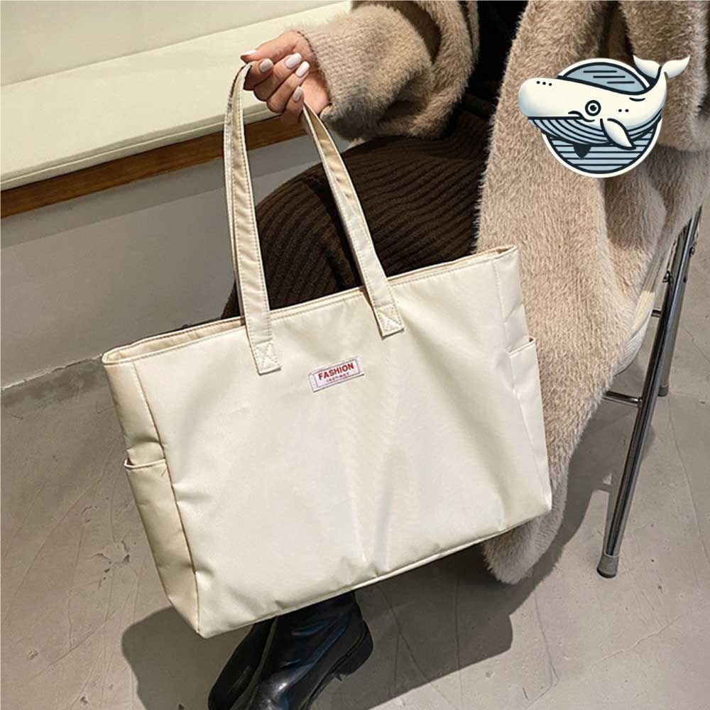 가벼운 데일리 숄더백 넉넉한 수납 패션 필수