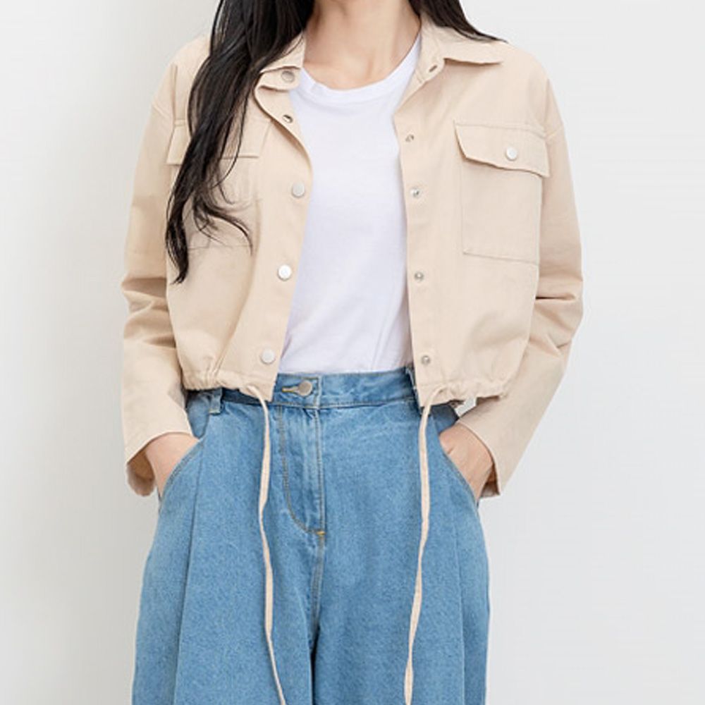 깔끔한 카라 크롭 간절기아우터 캐주얼자켓 디자