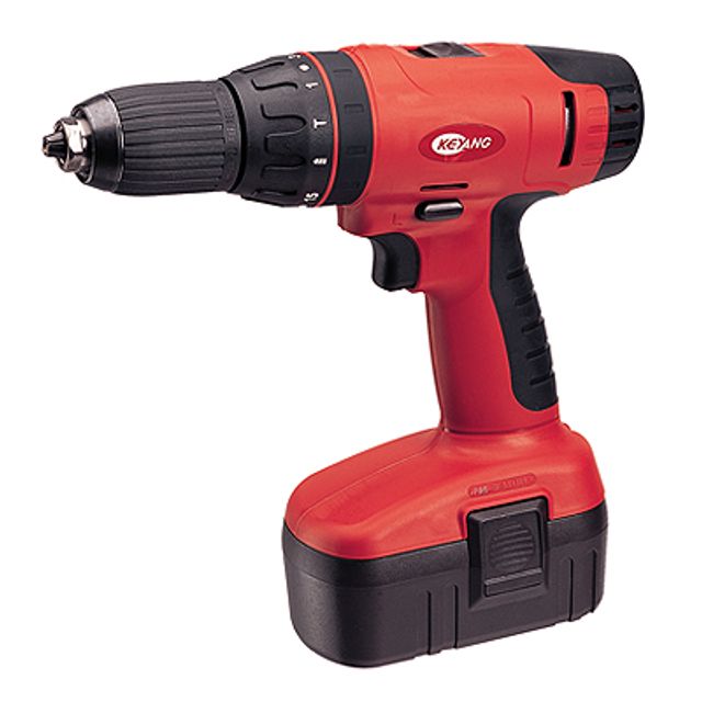 충전드릴 18V 18V 2.0AH 2BP 0-500/1800RPM 2.3KG D