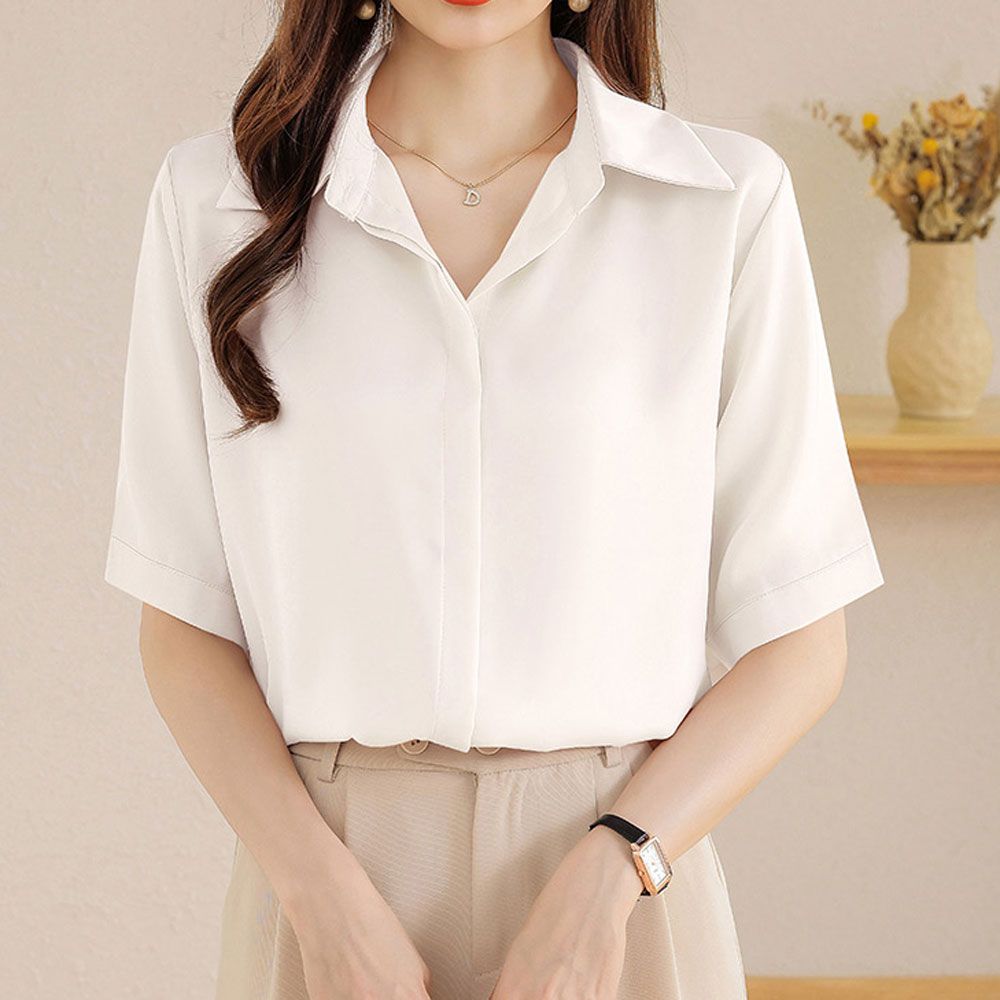 카라 넥트임 반팔 새틴 블라우스 여유핏 오피스룩