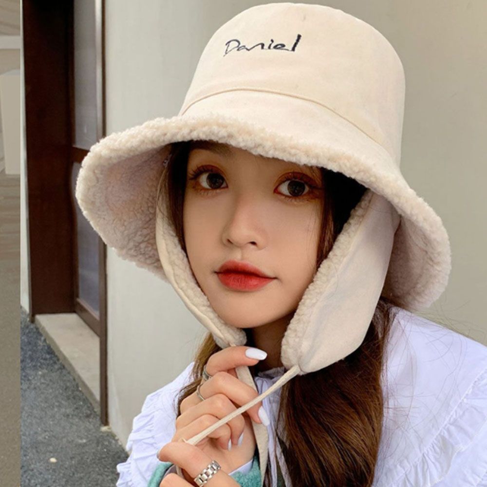 데일리 겨울 벙거지 여자 패션 귀달이 탈부착 모자