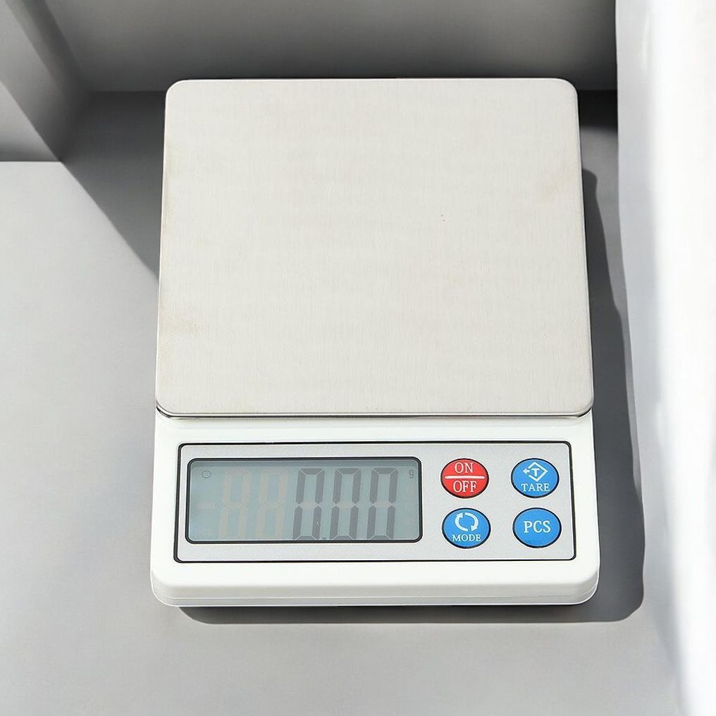 게더릭 초정밀 전자저울 (600x0.01g) b