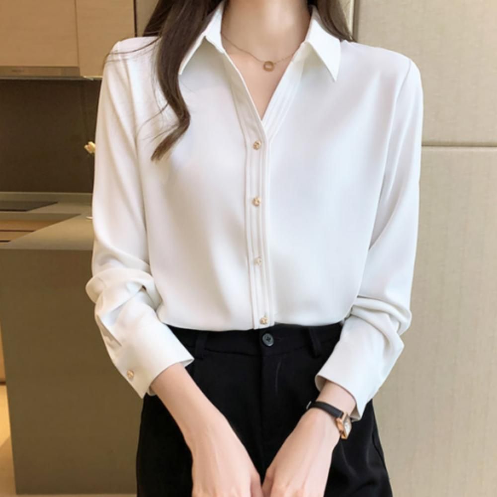 여성 간절기 고급 하객룩 브이넥 카라 블라우스 셔츠