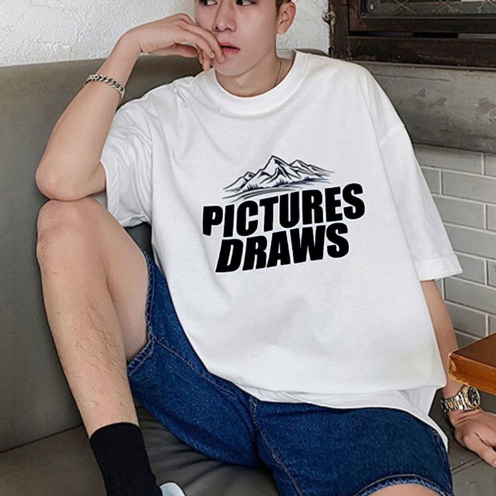 스트릿 패션 남성 널널한 핏감 오버핏 반팔 티셔츠