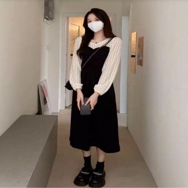 레이스 끈나시 블라우스 기본 일체형 데이 여성스러운
