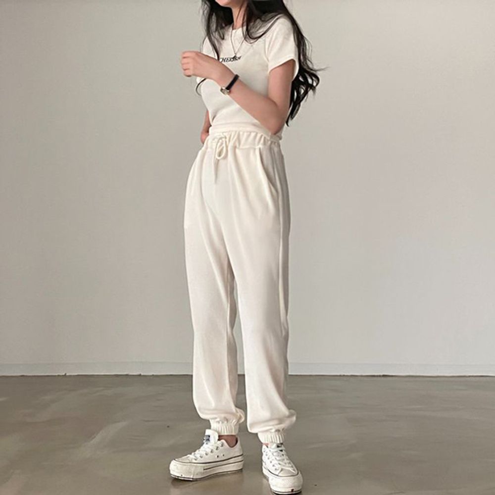 여성 여성셋업 여성반팔티셔츠 느낌 셋업 조거