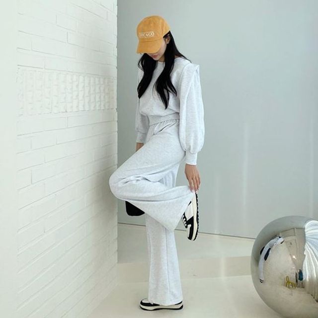 츄리링 트 상하 크롭티 몽실 여성트랜드패션 트