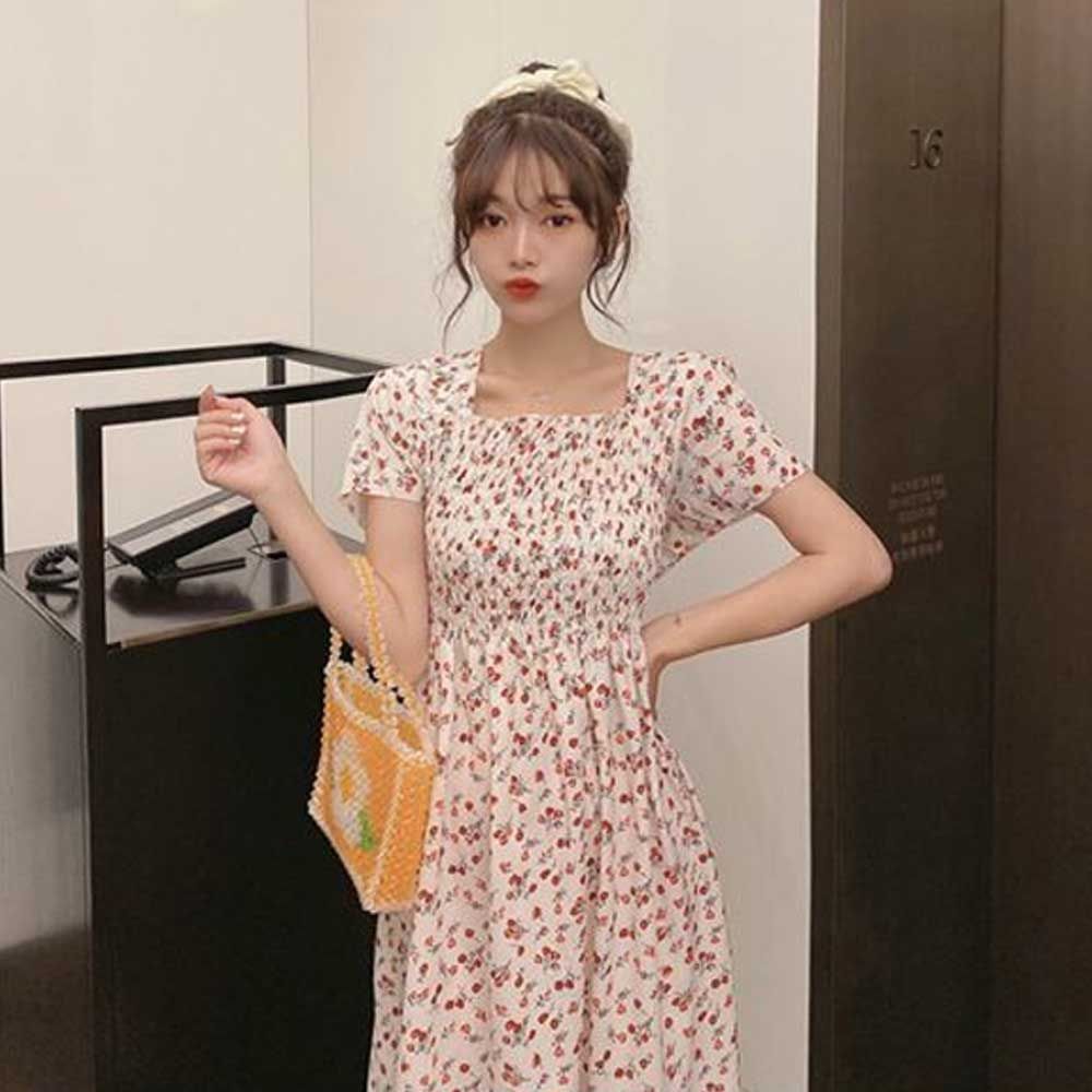 20대 데일리 여자 여름 스타일 데이트 룩 잔