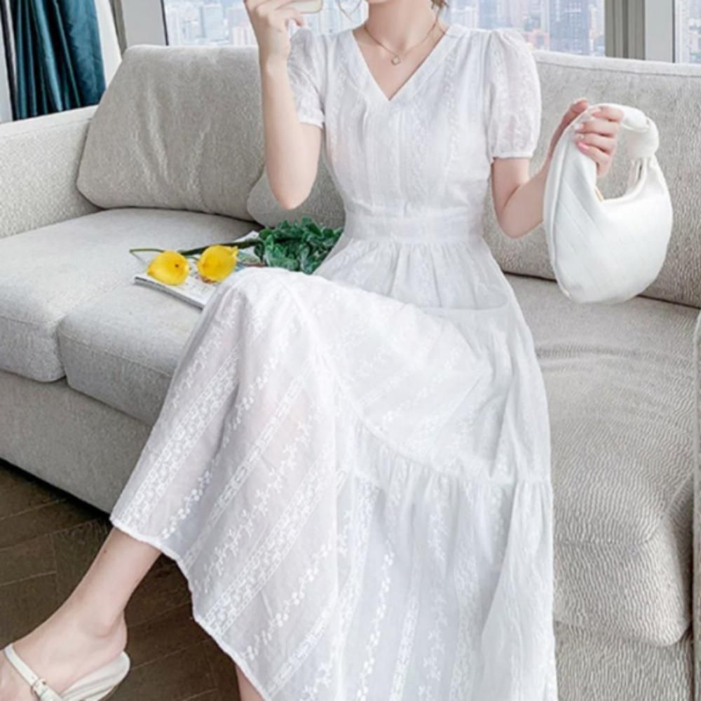여성 봄 여름 브이넥 고급 퍼프 펀칭 롱 원피스 화이